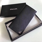プラダ財布015